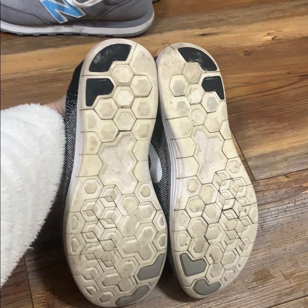 Nike running shoes - Picture 3 of 4